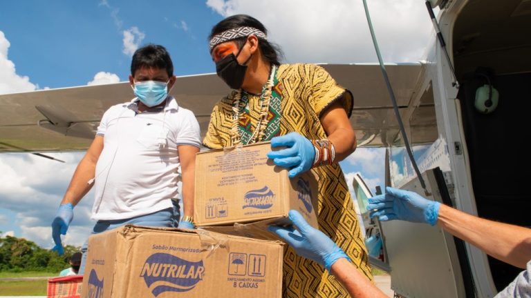 Правительство Бразилии подводит коренные народы.  Вот как помогает Гринпис