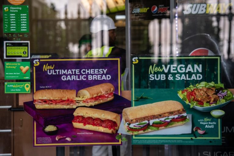 Действительно ли компании быстрого питания становятся веганскими?