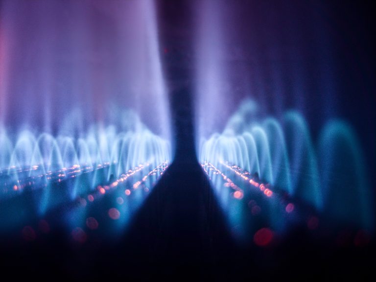 МЭА впервые прогнозирует этот срок до 2030 года.