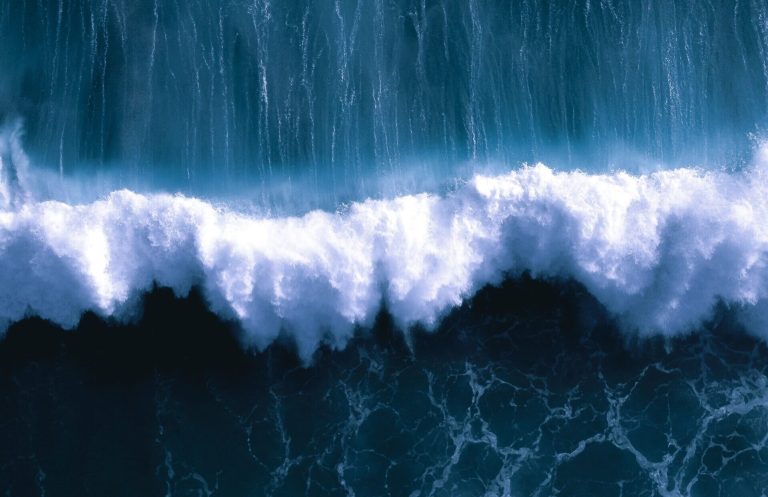 самый сильный ущерб — это глубина