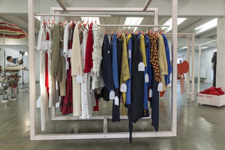 Быстрая мода: эта отрасль нуждается в срочном обновлении