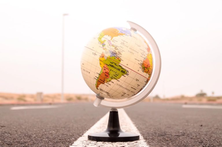 ВЭФ, экстремальные события доминируют в рейтингах