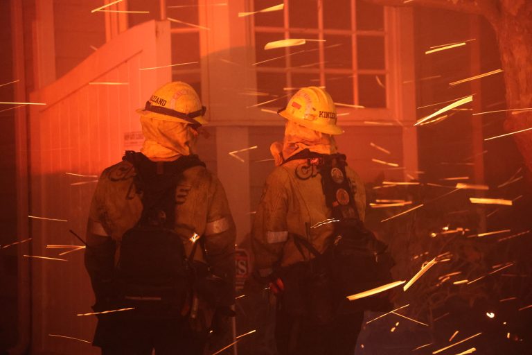 Пожары в Лос-Анджелесе: что происходит со страховыми компаниями?