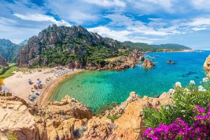 Сохранить Casa Sardegna: предложение, которое отказывается от микро -квартир, является законом