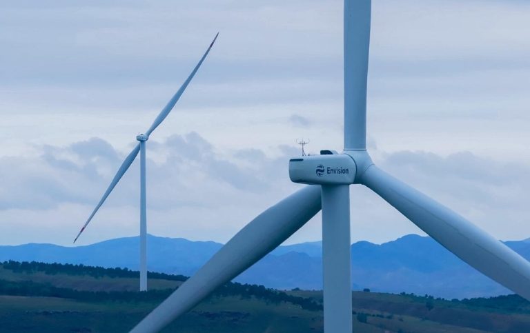 Envision Energy выявляет его двух -мочевой ветряной турбины