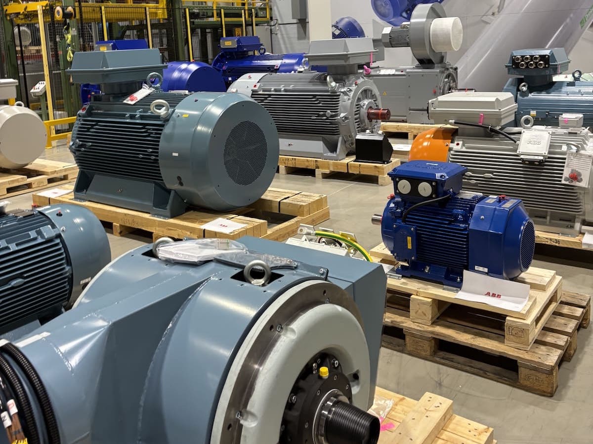 Внутри ABB Motion: инновации, эффективность и будущее двигателей с низким напряжением