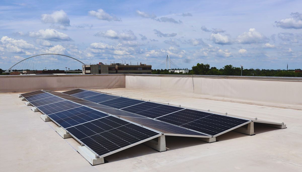 Sun Ballast®: Простые фотоэлектрические системы сборки для пола