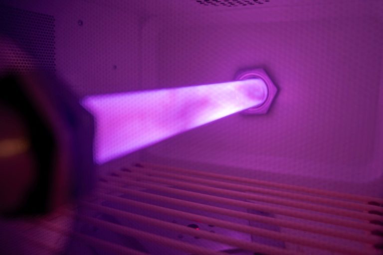 Восстановление до 95 %: плазма меняет процесс переработки литиевых батарей