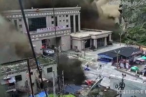 Ужасное наводнение в Непале: погибло более 100 человек, около 400 пропавших без вести — хроника предсказанной катастрофы