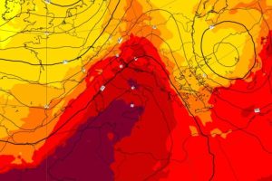 Шестая волна жары скоро закончится: ожидается снижение температуры на 10°C — запомните дату