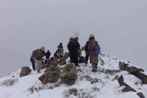 В Пакистане традиционные общины приживляют ледники для пополнения запасов воды: древняя практика Ганг Кхсва