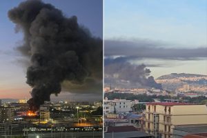 Огромный пожар в Неаполе: склад в огне и видна плотная колонна чёрного дыма по всему заливу
